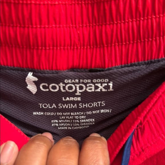 Cotopaxi men’s  Red Tola swim trunks. Size large - Picture 2 of 6